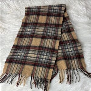 Classic Plaid Wool-Blend Scarf in Camel and Red